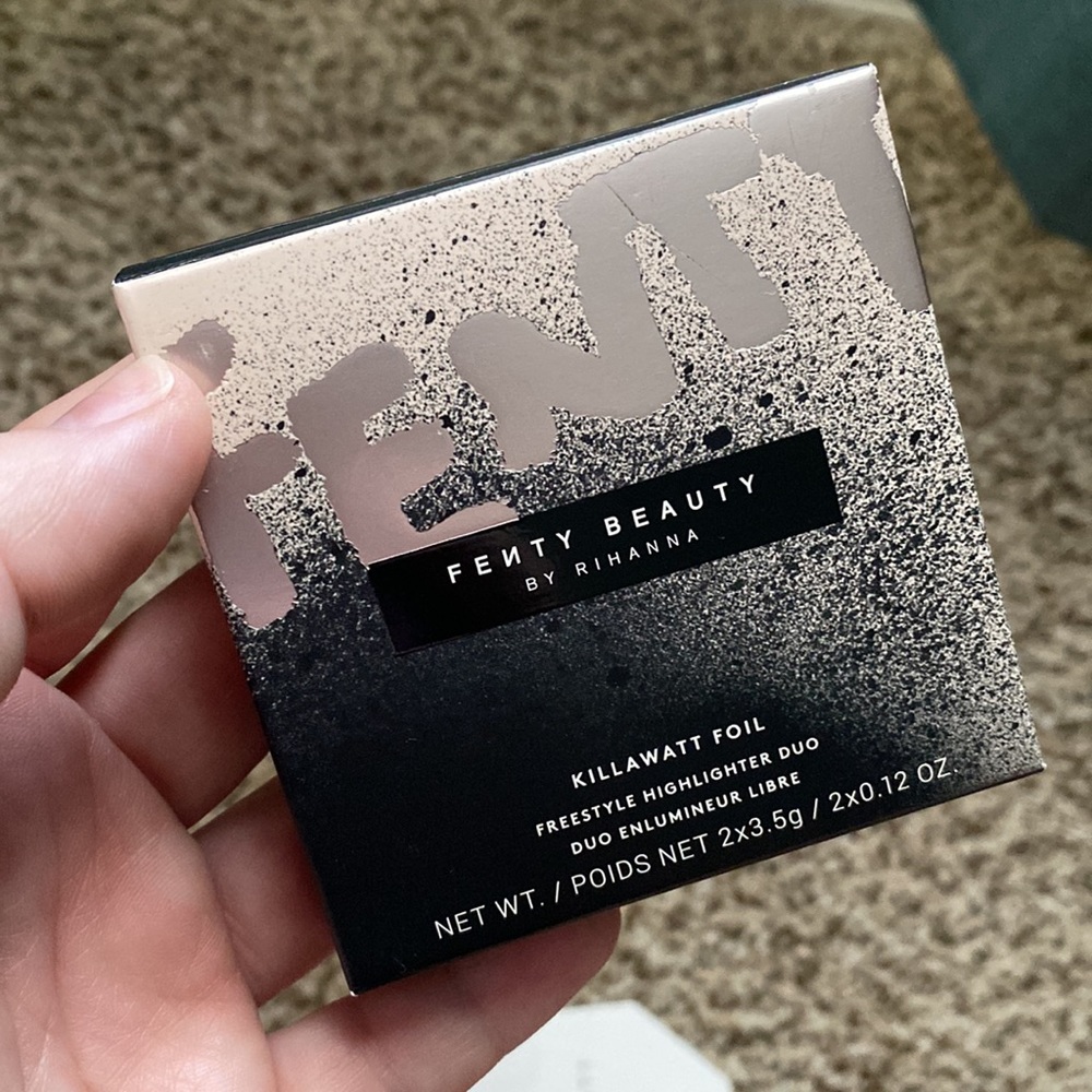 Fenty Beauty by Rihanna Killawatt Foil Freestyle Highlighter Duo - Picture 4 of 6